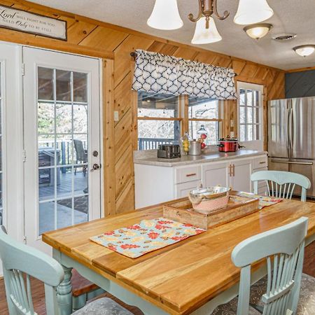 Wooded Bliss Hot Tub Single Level Cabin With No Steps Rocking Chairs And Wooded Views Pigeon Forge Exterior photo