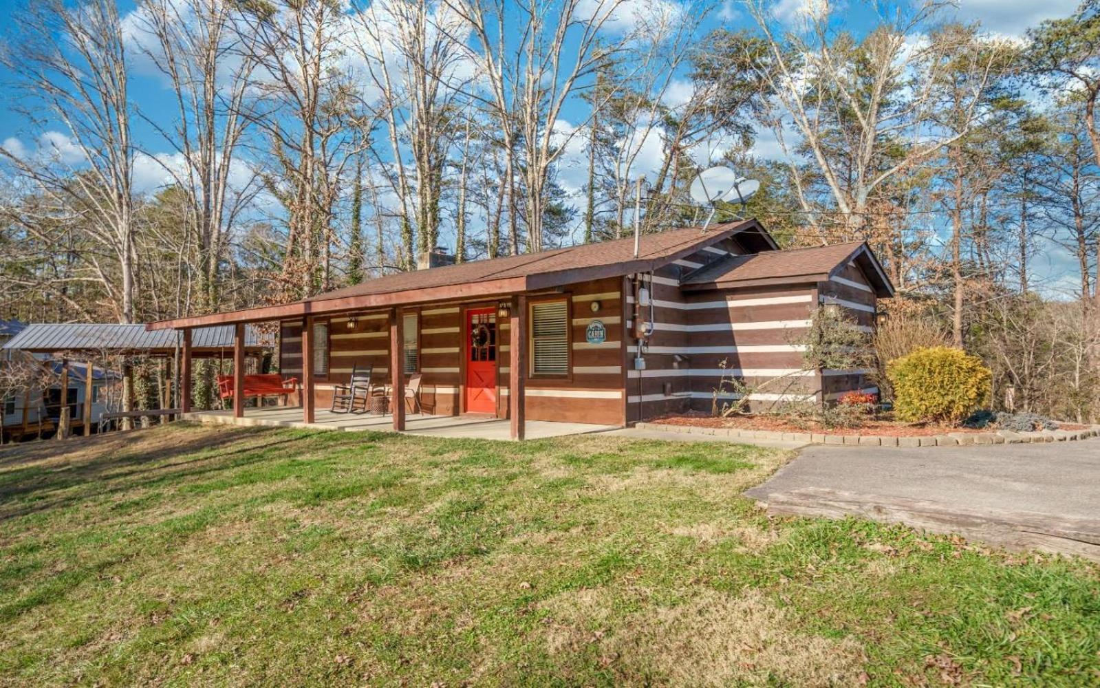Wooded Bliss Hot Tub Single Level Cabin With No Steps Rocking Chairs And Wooded Views Pigeon Forge Exterior photo